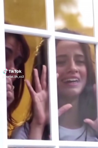 Camren: Unforgettable Moments Between Lauren Jauregui & Camila Cabello