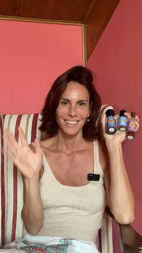 Andja Lorein on Instagram: "Salut les amis ! Pour ceux qui sont intéressés par la préservation ou l’augmentation de leur énergie vitale, leur beauté, la préservation de leur jeunesse et de leur santé globale physique et mentale, je ne peux pas vous recommander assez d’essayer les produits C60 Evo que j’utilise moi-même depuis maintenant presque un an et dont je ne veux plus me passer. Je crois que la santé devrait toujours être abordée de manière globale plutôt que par un seul de ses aspects. Et