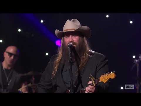 Chris Stapleton, Willie & Kris perform "You've Got to Hide Your Love Away" live in concert 2015 HD