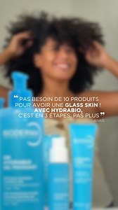 Pas besoin d’avoir 10 produits pour avoir une glass skin. Il faut juste 3 étapes avec la gamme Hydrabio 💙 1️⃣ Bien nettoyer sa peau avec le gel moussant, c’est le premier geste de soin 2️⃣ Continuer avec le sérum booster d’hydratation 3️⃣ Sceller l’hydratation avec la crème Hydrabio Résultat ? Glass skin activée pour Anaïs ✨ | BIODERMA