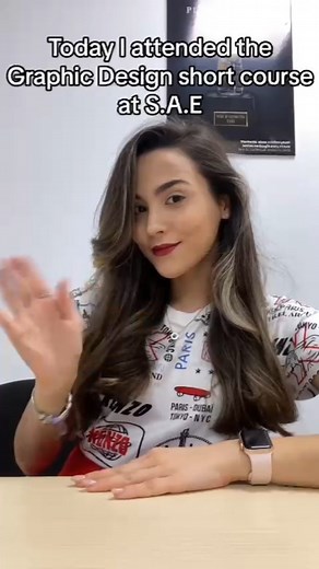 A sneak peek into SAE Dubai's Graphic Design Short Course! Students get to collaborate, use industry-level software and hardware, and enhance their skills. Ready to take your career to the next level? Enquire now dubai.sae.edu #shortcourse #creativemedia #graphicdesigndaily #dubai #collaboration #careeropportunity #uae | SAE University College - Dubai | Facebook