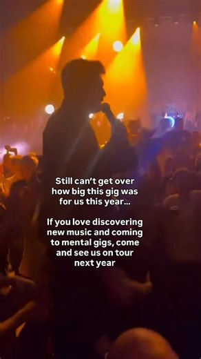 Fancy seeing a bit more of this next year? Come and see us on tour! #musicdiscovery #ontour #livemusic #indieband | Crystal Tides