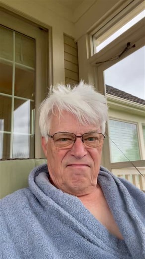I can already picture the next uncle bob book"Clean Prompts"