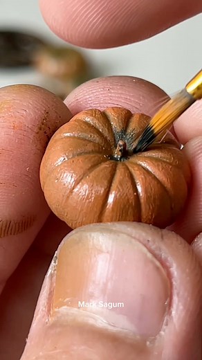 Miniature Pumpkins! 🎃 Step-by-step Guide Follow for more! ✨ #dioramaph_request #dioramaph #dioramacreators #dioramaartist #dioramabuilder #diyprojects #dioramaart #diy #diycrafts #diyideas #miniatures #pumpkins #wagon #squashes | Mark Sagum