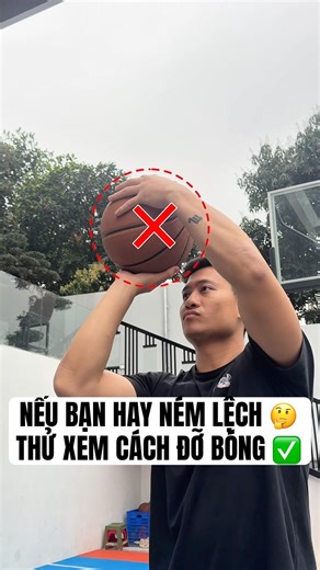 If you often miss your shots 🤔 try reviewing your ball-handling technique ✅🏀 #dhn #training #bask...