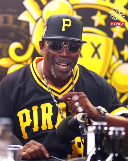 "My man and the crowd were shouting at me to go... faster, faster, faster, faster..." Grandmaster Caz puts us on to some hip-hop history of how The Cold Crush brothers influenced Run DMC and how he ended up being called Grandmaster Caz on #drinkchamps | Drink Champs