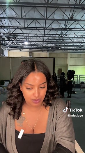 Backstage Moments from the Miss Leyu Fashion Show