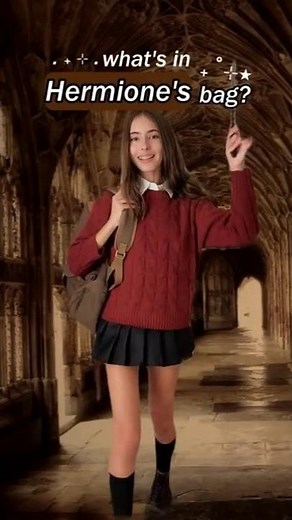 what's in Hermione's bag? 🏰⚡️ #harrypotter #gootium #ad