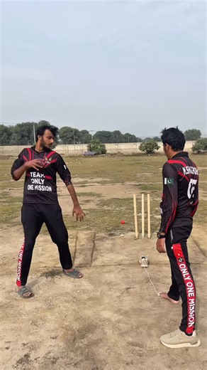 M Shan Chohan on Instagram: "Ya to hacker nikla😱🏏😅 Wait for twist🤪🤣😂🤣 #funny #comedy #mshanchohan #onlyonemission #o1m"