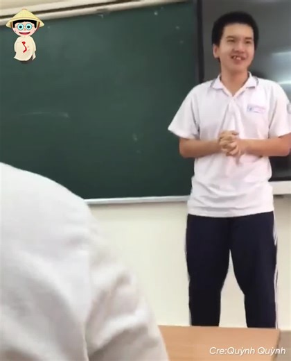 10 điểm Văn do đọc thuộc hết hơn 5 trang SGK bài Bình Ngô Đại Cáo :)) | Trường Người Ta