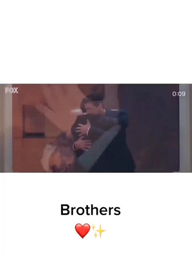Have you git any brother or sister?✨Me :I have a twin sister@girl._.girl123 ❤️🌎#foryoupage #foryou #onurtuna #alivefa #tanerolmez #twinsis #twinsis