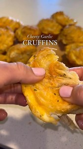 773K views · 15K reactions | Cheesy Garlic Cruffins 燎龍 These Are Dangerous! #cruffins #garlic #cheese #appetizers | Cici.Soriano | Facebook