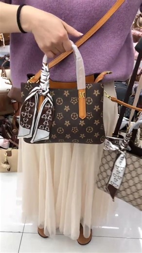 Top 5 Trendy & Stylish Ladies good-quality hand pouches best leather design " #shortsfeed