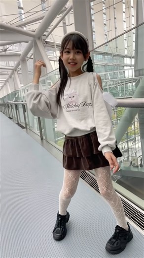 あいちゃん動画(親管理) | 🎀🐱 @log_ai_chan__ やっと週末！ もう冬休みだから、ずっと週末みたいなものだね。最高！ 今日はあいちゃんお出かけで、1時間くらい母がたまごっちを預かってたんだけど、 その1時間で突然たまごっちが天に召されてしまって…🥲... | Instagram