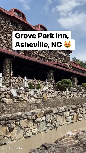 😍Loving the scenery from The Omni Grove Park Inn Asheville. For more North Carolina love, make sure to follow us!🎥 Michael McElroy for @cardinalandpine #NorthCarolina #northcarolinalife #northcarolinaliving #asheville #ashevillenc #discoverasheville #blueridgemountains | Cardinal & Pine