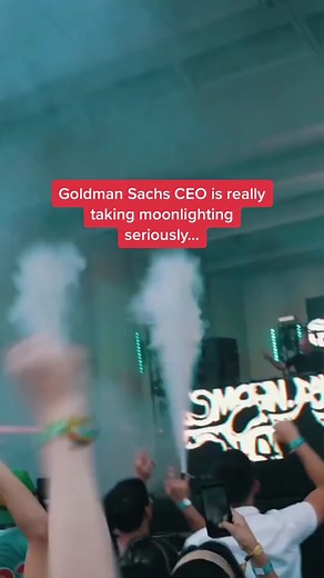 #GoldmanSachs CEO #DavidSolomon is also known as #DJSol. Would you see him play live? Comment below. 🔊