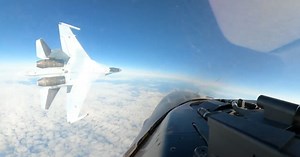 Russian fighter jet flies dangerously close to U.S. plane over Alaska