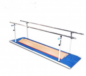 [Hot Item] Rehabilitation Equipment Gait Training Rail Parallel Bars with Correction Plate, Electric Platform Mounted Parallel Bars with Wooden Base