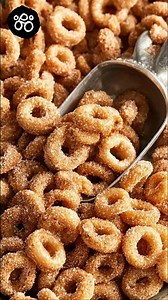 When I first tasted these buttery Cheerios, I was instantly transported back to Saturday mornings at home, where every crunch brought a smile. Now, I can’t resist making a batch just for myself — trust me, you won't be able to stop munching! Recipe’s waiting for you in the comment 👇 | Recipes & Cooking Guide