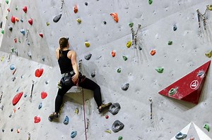Acute knee injuries in boulderers and rock climbers and how to avoid them. - BSM Foundation