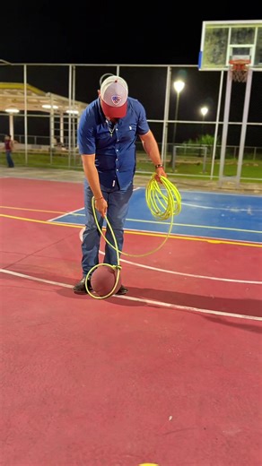 Cómo hacer una soga de floreo en Costa Rica