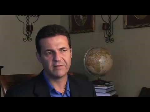 Khaled Hosseini discusses A Thousand Splendid Suns