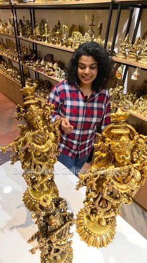 Beena Metal Gallery on Instagram: "Lotus Base Krishna | Height 26 inches | Weight 15.350 kg"