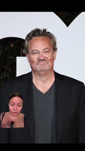 Matthew Perry & Doja Cat’s weird friends video #truecrimenews #tiktoknews #dojacat #matthewperry #ripmatthewperry #truecrimestories #friends #chandler #greenscreen