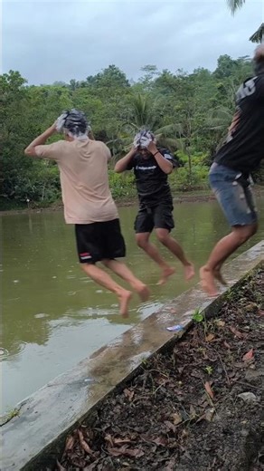 s4l4h l0mp4t 🤦‍♂️ #shorts #lucu #ngakak #bikinngakak #kocak #fyp #foryou