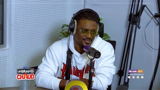 7.3K views · 110 reactions | Après sa séparation avec ses deux (02) anciennes maisons de production (#Dk_Prod & #Boss_Group), ZOKSY se prononce enfin et fait des révélations inédites dans #legrandchaud!  #Liferadio #legrandchaud | Life Radio | Facebook