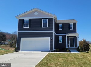 5318 Valley View Rd, Spring Grove, PA 17362 - MLS PAYK2037382 - Coldwell Banker