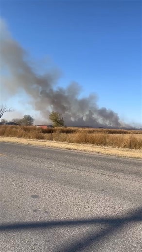 Real bad fire rn yall Helium and country club road just northwest of Canyon | Kristen Carnes