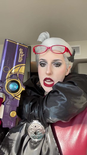 Bayonetta and Jeanne Cosplay Showcase