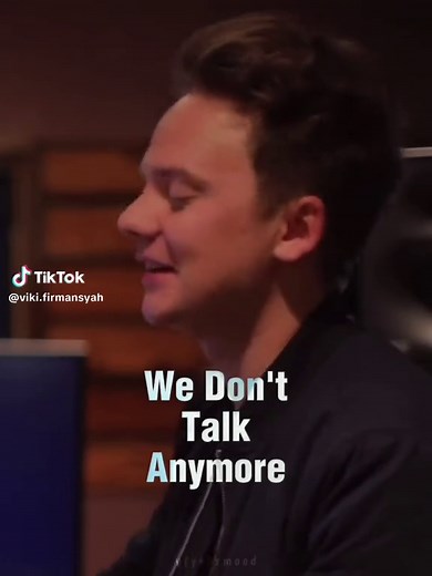 Despacito Mashup: Conor Maynard & Pixie Lott