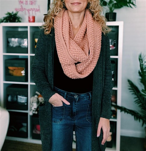 Finley-inspired Crochet Infinity Scarf Pattern: Intermediate Level (PDF Pattern) - Etsy