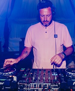 Stevie Wilson Concert & Tour History  | Concert Archives