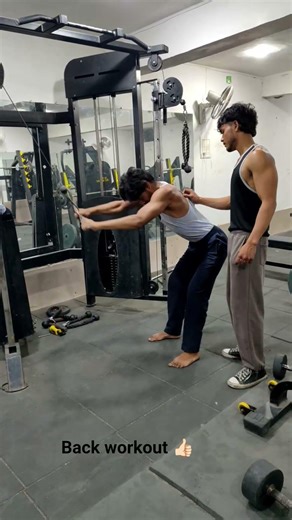 best back workout 👍🏻#backworkout #gym #gymmotivation #viral #viralshorts