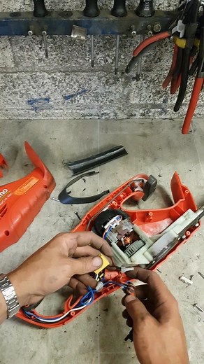 12K views · 184 reactions | Less common seeing these repairs now with all the cordless garden tools today. But ya still get them from time to time. You have never lived unless you have cut a power cable with a set of these or electric lawnmower. Thank god for circuit brakes. #cutcable #cable #flymo #hedgecutters #tools #toolrepair #repairs #rewire | Deandohertygreaser | Facebook