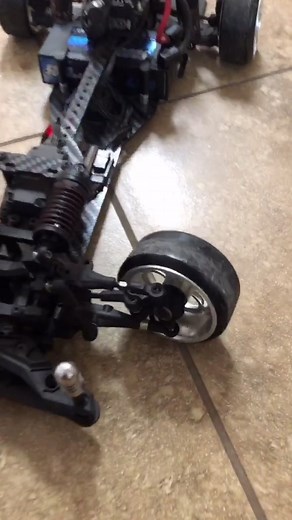 Sakura D5 RWD Drift Build with Custom Carbon Fiber Parts