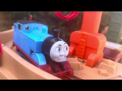 Thomas and Friends Track Set Trains and Cranes Super Tower