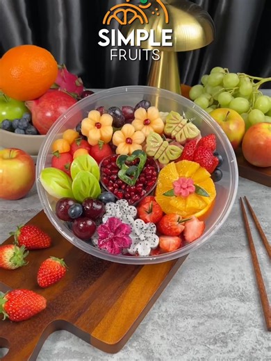 😍สวยมาก สวยแบบเต็ม 10 ไม่มีหัก✨ เซ็ต💃10 BEAUTY💖 ❤️รวม 10 ผลไม้วิตามิน และสารต้านอนุมูลอิสระสูงงง คุณภาพเน้นๆ ได้ประโยชน์เต็มๆ✅ ⭐ช่วยบำรุงผิวพรรณให้เปล่งปลั่ง งดงามสดใส จากภายในสู่ภายนอก สวยทั้งผลไม้และร่างกายเลยค่า🥰 🧑‍🍳เชฟจัดเตรียมให้ สดใหม่ สวยทุกกล่อง สั่งทานเองก็ดี สั่งให้คนที่รักก็ถูกใจ💘 สนใจสั่งซื้อ/ สอบถามเพิ่มเติม💕 ✅ Add Line : @Simplefruits (มี@ด้านหน้า) หรือ คลิ้ก lin.ee/LeB0xLM 🛵 Grabfood/Lineman/Robinhood : Simple Fruits #simplefruits #fruits #fruit #freshfruit #readytoeat #f