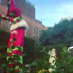 125K views · 3.7K reactions | So much fun @stellamccartney garden party | Miranda Kerr | Facebook