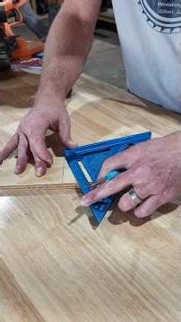 Let’s talk speed squares and how to use them! #howto #nowyouknow #construction #diy #educational