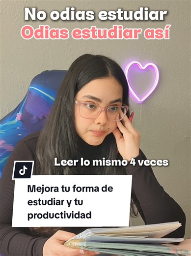 Así pasé yo del agobio y frustración por no tener un buen método de estudio a poder practicar y entender mejor. Leía lo mismo 4 veces, subrayaba con mis marcadores todo en mi cuaderno, memorizaba los apuntes y luego no recordaba lo que estudié. Te ha pasado que estudias durante horas y luego no recuerdas nada 😅 Con esta herramienta gratuita cambias tu forma de estudiar: subes tus apuntes, PDFs o videos y tienes ejercicios, guías de estudio que te ayudarána prepararte de forma diferente. Se adap