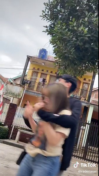 Stunning Palm Tree Images and Dynamic Motion Capture