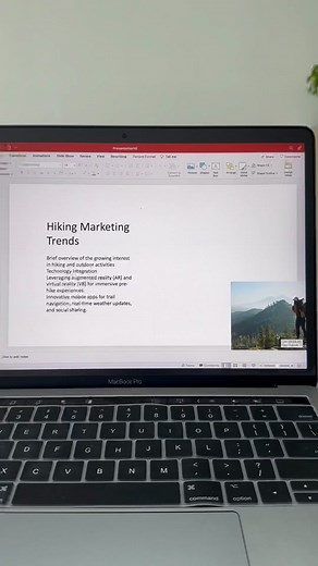 Your PowerPoint doesn’t have to be boring 🥱 #powerpoint #businesspresentation #tutorial #powerpointdesign #powerpointdesignideas