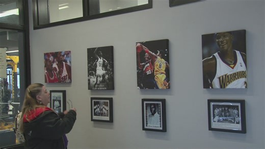 Former NBA player Cliff Robinson honored at Riverside Academy