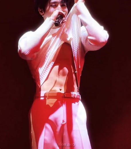 Stray Kids' 'HAN' Render: A Long Process