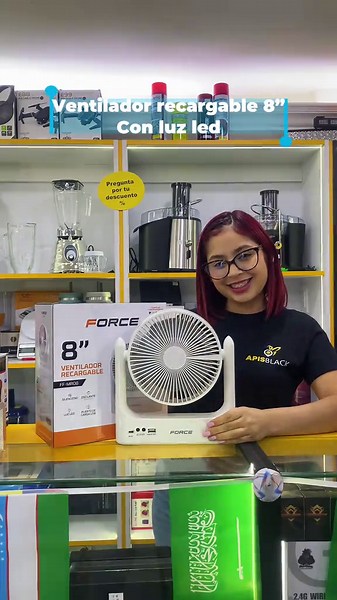 ¡Disponibles! Ventiladores recargables de 16” con panel solar y de 8” con luz led. Buscalos aquí, en Apis Black. #Ventiladores #VentiladoresRecargables #PanelSolar #Fyp #maracaibo