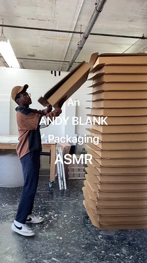 Member of Logistics Team at Andy: Packing Orders ASMR
